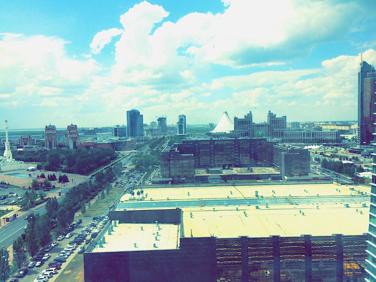 Amasing Apartment On Dostyk 5 Str Astana Bagian luar foto
